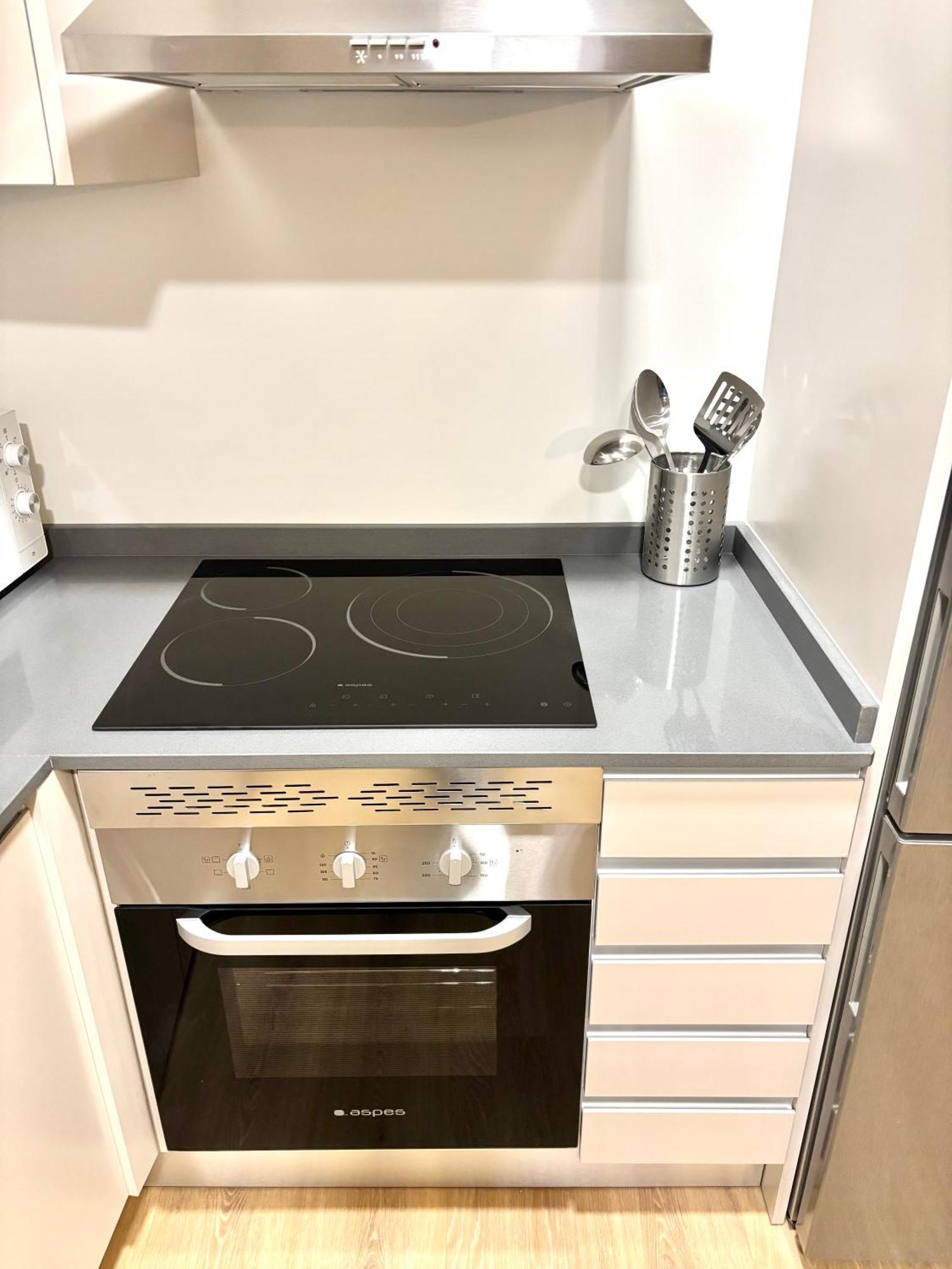 וייאדוליד Apartamentos Catedral I מראה חיצוני תמונה